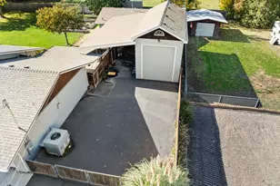 1610 Jasmine Ave, Medford, OR 97501 - Photo 18