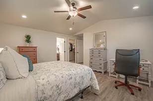 712 Nottingham Terrace, Eagle Point, OR 97524 - Photo 12