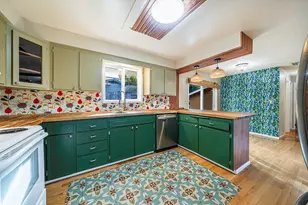 208 Oregon Terrace, Medford, OR 97504 - Photo 30