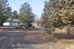 10220 SW Ruth Dr, Culver, OR 97734 - Photo 4