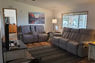 10220 SW Ruth Dr, Culver, OR 97734 - Photo 12