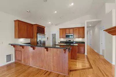 6400 Rogue River Drive, Shady Cove, OR 97539 - Photo 16