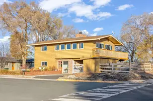 499 SE 8th St, Madras, OR 97741 - Photo 30