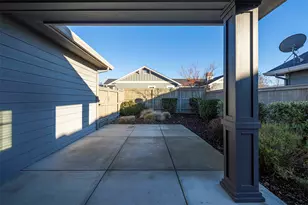 575 Windsong Way, Medford, OR 97504 - Photo 14