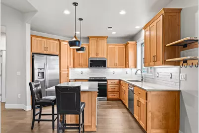 3937 Wyoming Lane, Medford, OR 97504 - Photo 8