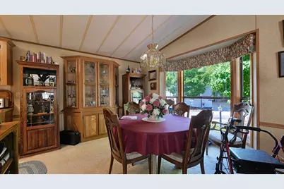 21 Brophy Way #UNIT 17, Shady Cove, OR 97539 - Photo 8