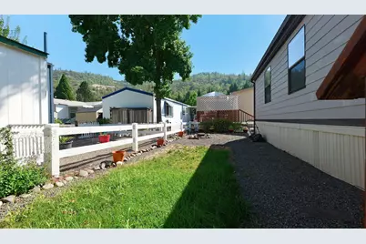 21 Brophy Way #UNIT 17, Shady Cove, OR 97539 - Photo 32