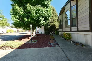 21 Brophy Way, Shady Cove, OR 97539 - Photo 24