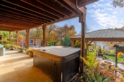 1710 NE Sunset Lane, Grants Pass, OR 97526 - Photo 48