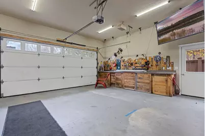 20577 NE Sierra Drive, Bend, OR 97701 - Photo 34