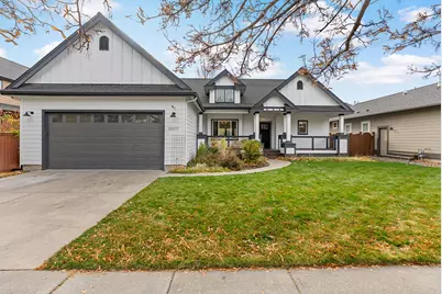 20577 NE Sierra Drive, Bend, OR 97701 - Photo 1