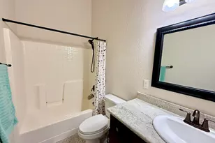 1627 S Columbus Ave, Medford, OR 97501 - Photo 20