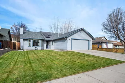 2223 NW Jackpine Court, Redmond, OR 97756 - Photo 2