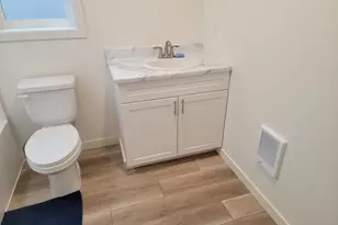 4069 S Pacific Hwy, Medford, OR 97501 - Photo 10