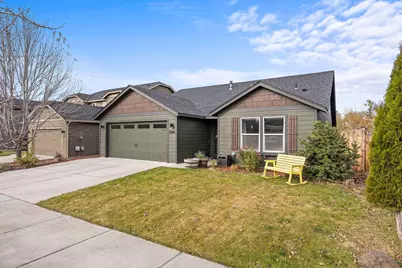 21386 NE Eagle Crossing Avenue, Bend, OR 97701 - Photo 2