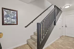 207 Madrone St, Rogue River, OR 97537 - Photo 12