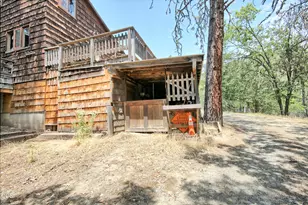 812 Left Fork Humbug Creek Rd, Applegate, OR 97530 - Photo 26