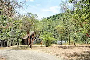 812 Left Fork Humbug Creek Rd, Applegate, OR 97530 - Photo 46