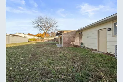 3909 Mazama Drive, Klamath Falls, OR 97603 - Photo 4