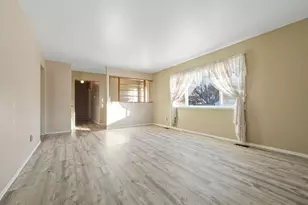 3909 Mazama Dr, Klamath Falls, OR 97603 - Photo 12