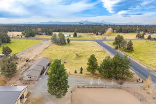 62118 Cody Jr Rd, Bend, OR 97701 - Photo 38