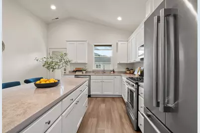 212 Willow Way, Talent, OR 97540 - Photo 8