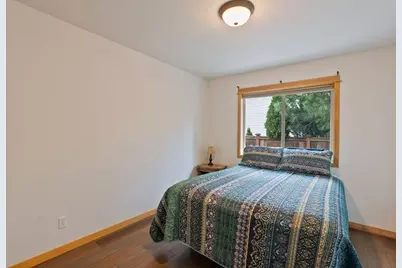 60808 SE Sawtooth Mountain Lane, Bend, OR 97702 - Photo 28
