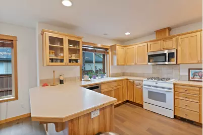 60808 SE Sawtooth Mountain Lane, Bend, OR 97702 - Photo 14
