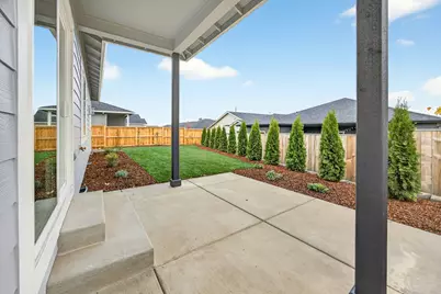 3735 Carlin Drive, Medford, OR 97504 - Photo 10