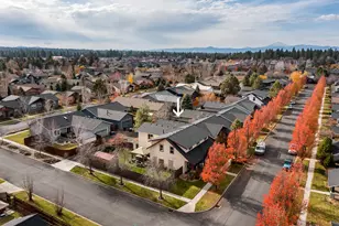 20663 Jayhawk Ln, Bend, OR 97702 - Photo 4