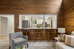 60781 Country Club Dr, Bend, OR 97702 - Photo 14