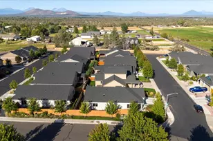 2920 NW Hemlock Ln, Redmond, OR 97756 - Photo 40