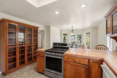 1924 Myers Lane, Medford, OR 97501 - Photo 16