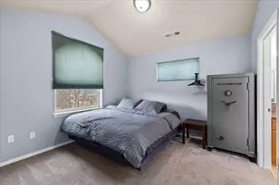 411 Berrydale Ave, Medford, OR 97501 - Photo 16