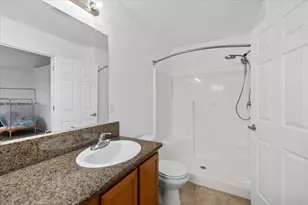 411 Berrydale Ave, Medford, OR 97501 - Photo 20