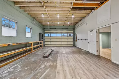 501 N Main Street, Phoenix, OR 97535 - Photo 34