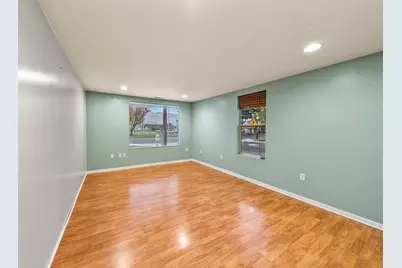 501 N Main Street, Phoenix, OR 97535 - Photo 18