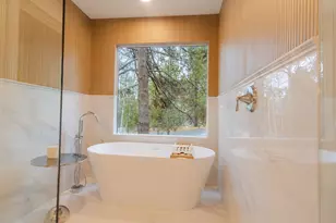 17898 Acer Ln, Sunriver, OR 97707 - Photo 18