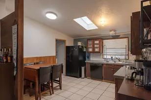 1201 SW 28th St, Redmond, OR 97756 - Photo 6