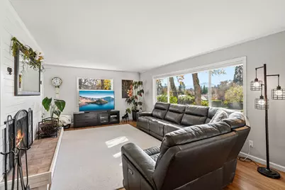 2241 Dellwood Avenue, Medford, OR 97504 - Photo 6