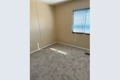 820 Wilson Avenue, Metolius, OR 97741 - Photo 10