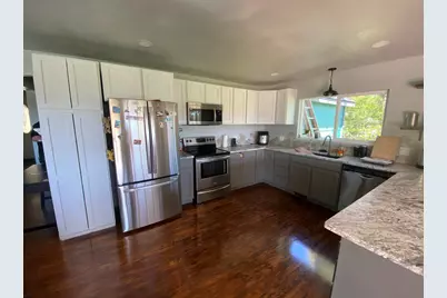 4970 Old Stage Road, Central Point, OR 97502 - Photo 4