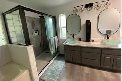 4970 Old Stage Road, Central Point, OR 97502 - Photo 10