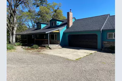 4970 Old Stage Road, Central Point, OR 97502 - Photo 1