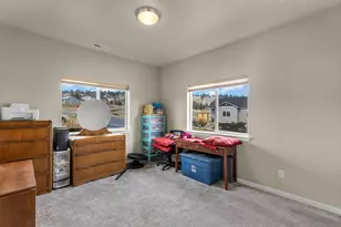 591 SW Cassidy Ave, Madras, OR 97741 - Photo 24