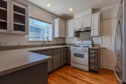 246 9th St Alley, Ashland, OR 97520 - Photo 12