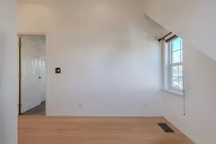 246 9th St Alley, Ashland, OR 97520 - Photo 24