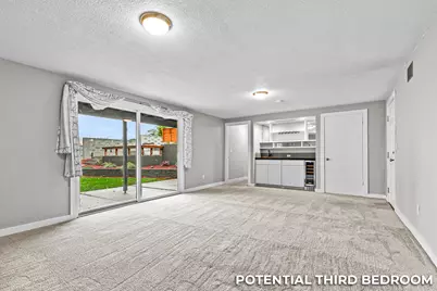 1737 Hybiscus Street, Medford, OR 97504 - Photo 38