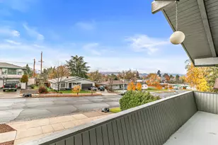 1737 Hybiscus St, Medford, OR 97504 - Photo 14