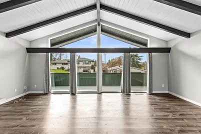 1737 Hybiscus Street, Medford, OR 97504 - Photo 12